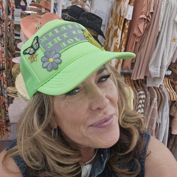 Pretty Please Boutique - Women's Clothing Near Me - Coronado, California Pretty Please Boutique - Women's Clothing Near Me - Coronado, California