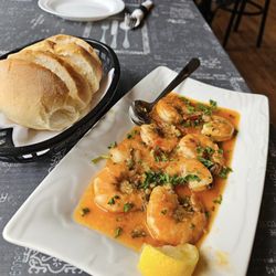 Chico's Tavern - Chili prawns