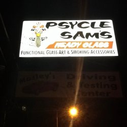 Psycle Sam's Heady Glass - Street Sign @ Night