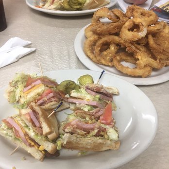 Koffee Kup - Club and great onion rings - American Near Me - Hico, Texas