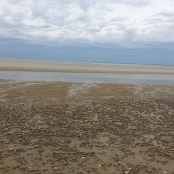 Breakwater Beach - Beaches Near Me - Brewster, Massachusetts