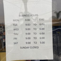 Exterior outside entrance of V.I.P. Cleaners - VIP Business Hours as of October 2022 - Covina, California Exterior outside entrance of V.I.P. Cleaners - VIP Business Hours as of October 2022 - Covina, California