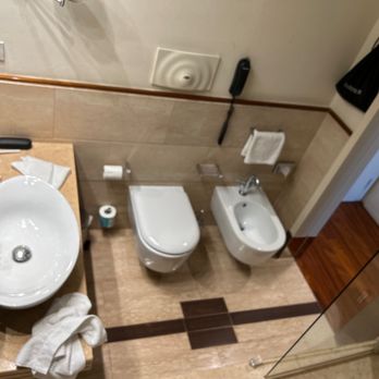 DoubleTree by Hilton Florence Metropole - Bathroom is nice. - Hotels Near Me - Florence, FI DoubleTree by Hilton Florence Metropole - Bathroom is nice. - Hotels Near Me - Florence, FI