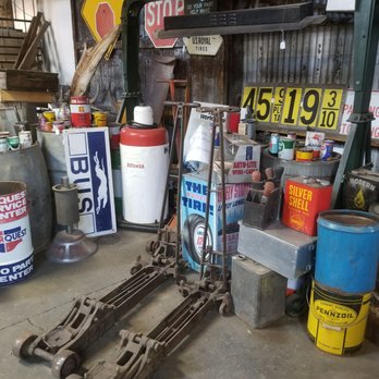 Red Barn Antiques - Antiques Near Me - Minden, Nevada