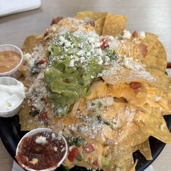 Federal Galley - Loaded Nachos with cheese, pico, mild salsa, sour cream, spicy mayo and Guacamole. - New American Near Me - Pittsburgh, Pennsylvania