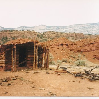 Dinosaur National Monument - Landmarks & Historical Buildings Near Me - Jensen, Utah Dinosaur National Monument - Landmarks & Historical Buildings Near Me - Jensen, Utah