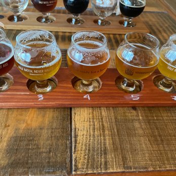 Half Batch Brewing - Breweries Near Me - Hendersonville, Tennessee