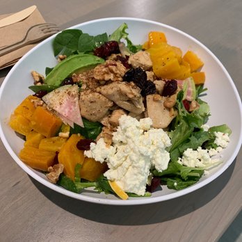 Bare Naked Kitchen - Beet salad with chicken - Pizza Near Me - Tampa, Florida