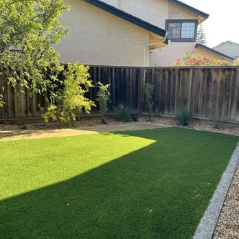 FG Pavers and Turf - Turf and planting zone edges - Landscaping Near Me