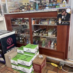 Square K Liquor Store