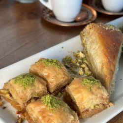 Sultan Ahmet Turkish Cuisine - Sultan Ahmet - Turkish baklava