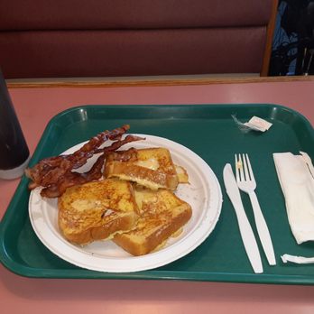 Brothers Deli Lynn - French Toast, and well cooked Bacon. My fountain Orange Fanta, and the Syrup. - Breakfast & Brunch Near Me - Lynn, Massachusetts