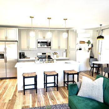 Cal Custom Interiors - Open Kitchen - Flooring Near Me - Los Alamitos, California
