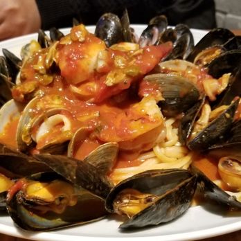 Vago Italien - Italian Near Me - Westmount, Quebec