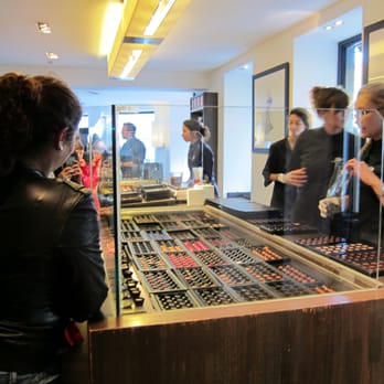 Pierre Marcolini Chocolatier - Ice Cream & Frozen Yogurt Near Me - Brussels, BRU Pierre Marcolini Chocolatier - Ice Cream & Frozen Yogurt Near Me - Brussels, BRU