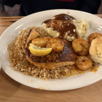 Cracker Barrel Old Country Store - Salmon - American Near Me - Jacksonville, Florida Cracker Barrel Old Country Store - Salmon - American Near Me - Jacksonville, Florida