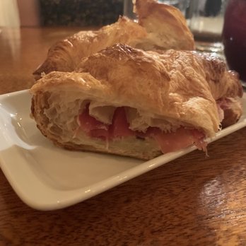 Toro - Croissant - Tapas Bars Near Me - Boston, Massachusetts