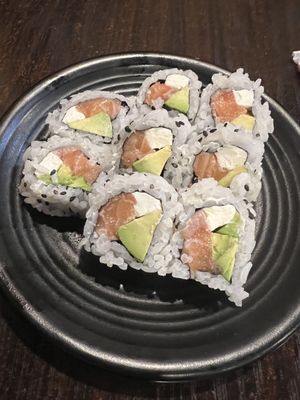 Momo Sushi by null