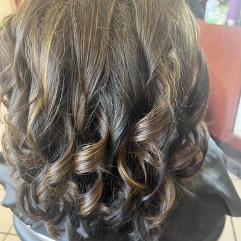 Ck Hair & Nails - Highlights, haircut, and style by Lynn - Nail Salons Near Me - Redondo Beach, California Ck Hair & Nails - Highlights, haircut, and style by Lynn - Nail Salons Near Me - Redondo Beach, California