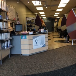 Great Clips - Two stylists