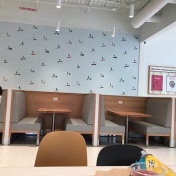Chopt Creative Salad Co. - Decor - Salad Near Me - Raleigh, North Carolina