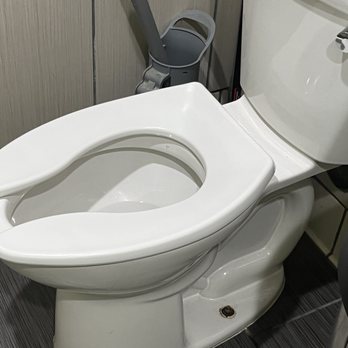 Creamistry - Automatic wiping toilet - Ice Cream & Frozen Yogurt Near Me - Houston, Texas