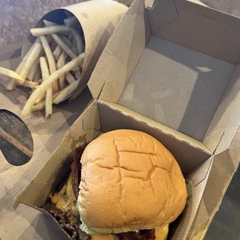 For The Win - Cheeseburger with bacon and french Fries - Sandwiches Near Me - Van Nuys, California