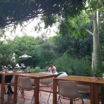 Home Bar & Restaurant - Back pool, garden, patio area - Bars Near Me - Buenos Aires, C