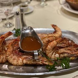 Grilled Large Prawns w/ Garlic Sauce Grilled Large Prawns w/ Garlic Sauce