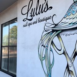 Lulu's Nail Spa & Boutique - Beautiful mural outside