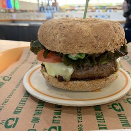 Classic burger with Beyond Burger patty