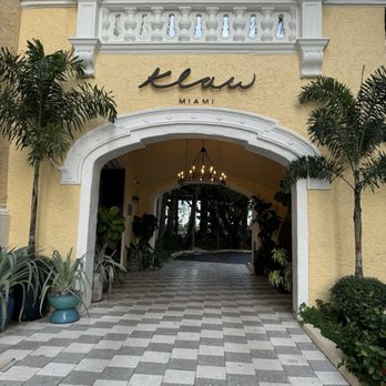 Klaw Miami - Entrance - Steakhouses Near Me - Miami, Florida Klaw Miami - Entrance - Steakhouses Near Me - Miami, Florida