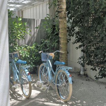 Bungalows Key Largo - Every bungalow is equipped with two bikes - Resorts Near Me - Key Largo, Florida