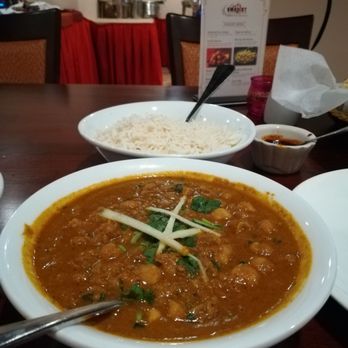 Swadist - Chana masala with rice - Indian Near Me - Jersey City, New Jersey Swadist - Chana masala with rice - Indian Near Me - Jersey City, New Jersey
