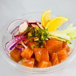 Poké Cafe - Spicy Citrus Salmon