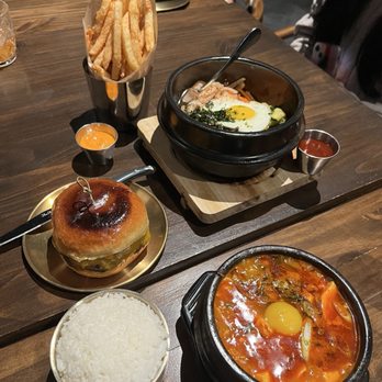 Palilgu - Korean Near Me - Chicago, Illinois
