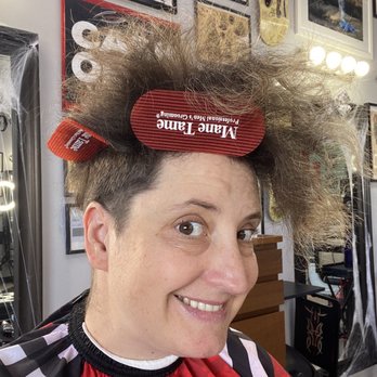 Port Parlor - Messy ass fro - Barbers Near Me - Pedro, California Port Parlor - Messy ass fro - Barbers Near Me - Pedro, California