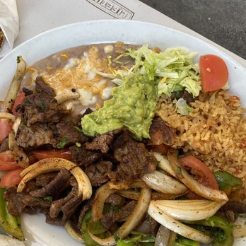 El Bajio - Beef steak fajitas - Mexican Near Me - Fresno, California El Bajio - Beef steak fajitas - Mexican Near Me - Fresno, California