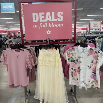 Burlington - Featured - Women's Clothing Near Me - Lancaster, California Burlington - Featured - Women's Clothing Near Me - Lancaster, California