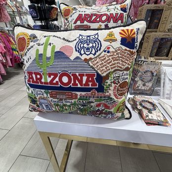 Daisy Blue Boutique - Pillow - Women's Clothing Near Me - Scottsdale, Arizona Daisy Blue Boutique - Pillow - Women's Clothing Near Me - Scottsdale, Arizona