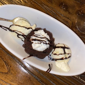 Room 33 - Lava cake - Cafes Near Me - Erie, Pennsylvania Room 33 - Lava cake - Cafes Near Me - Erie, Pennsylvania