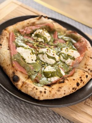 La Leggenda Pizzeria by null