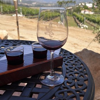Hungry Hawk Vineyards & Winery - Wineries Near Me - Escondido, California Hungry Hawk Vineyards & Winery - Wineries Near Me - Escondido, California