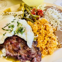 Glorias Bakery - Chilaquiles (verde salsa) with carne asada