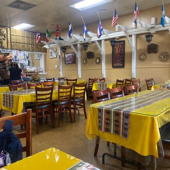 El Hatuchay - Peruvian Near Me - North Hollywood, California