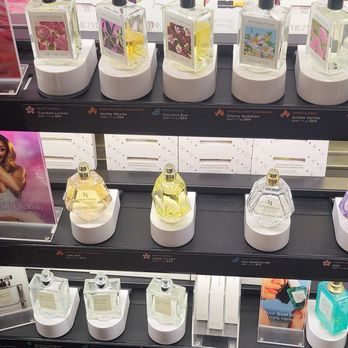 SEPHORA - Cosmetics & Beauty Supply Near Me - Walnut Creek, California