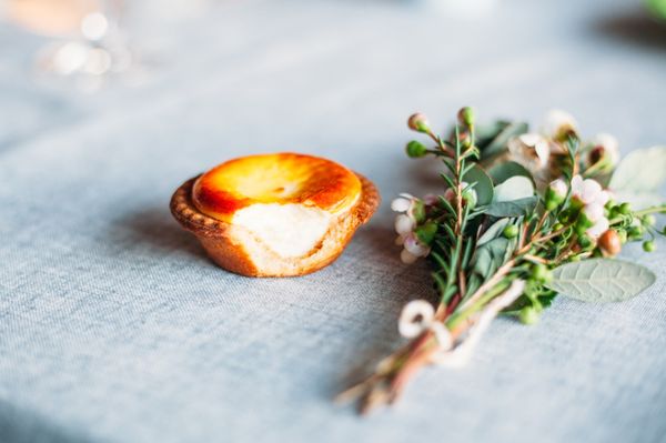 Bake Cheese Tart by null