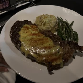 Vernon's Speakeasy - Sirloin - Steakhouses Near Me - Los Ranchos, New Mexico