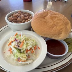 Hodies Bar B Q - Bbq brisket sandwich