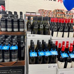 Grocery Outlet - 20% off wine day
